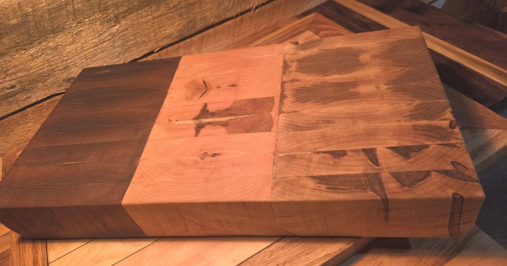 Mo Builds — The Workhorse | Dual Maple & Walnut End Grain Butcher Block