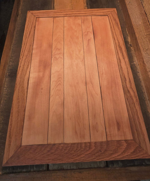 Mo Builds — The Framed | Mitered Oak Frame & Maple Centre Cutting Board