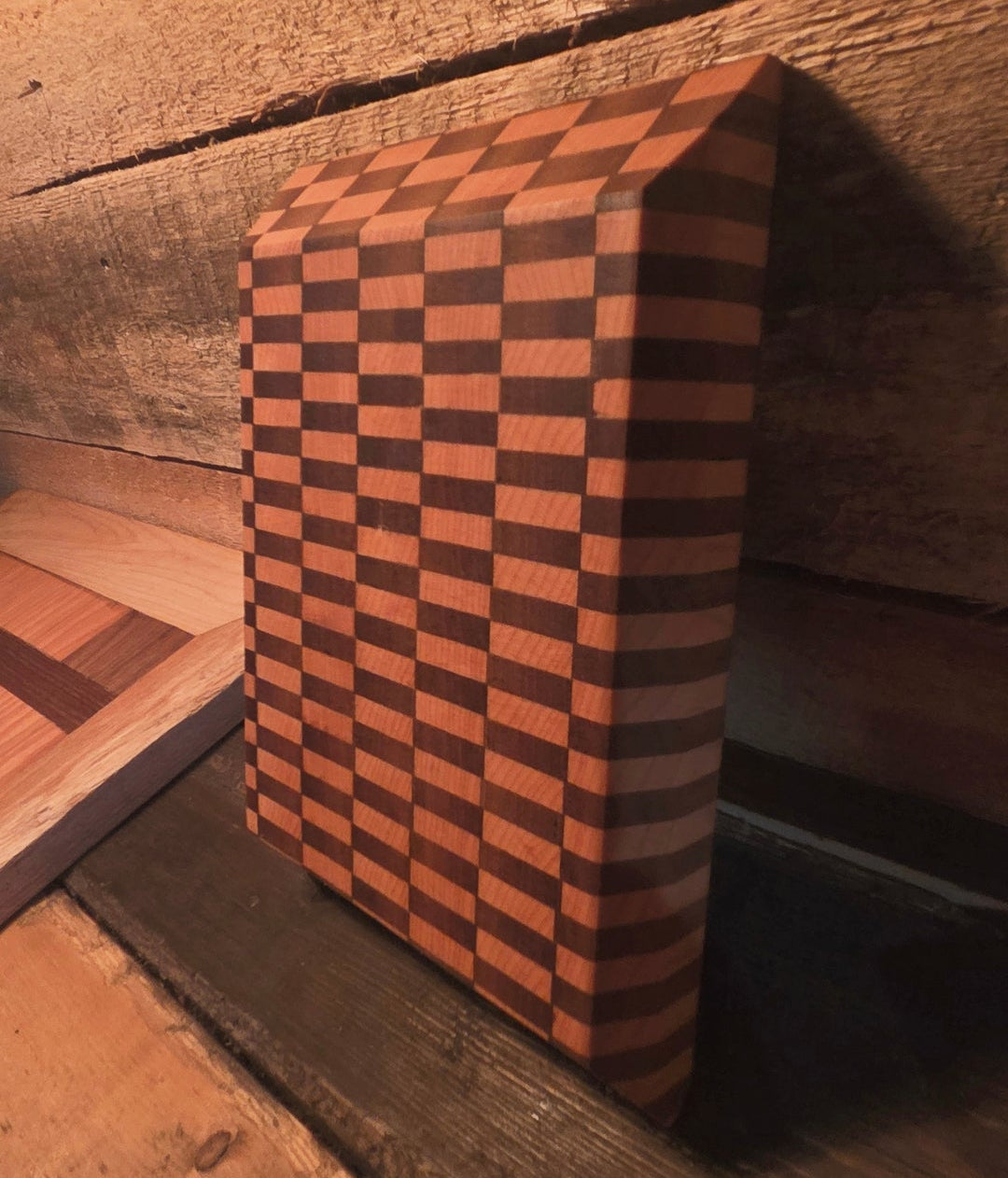 Mo Builds — The Mini Mega | End Grain Cherry & Walnut Block