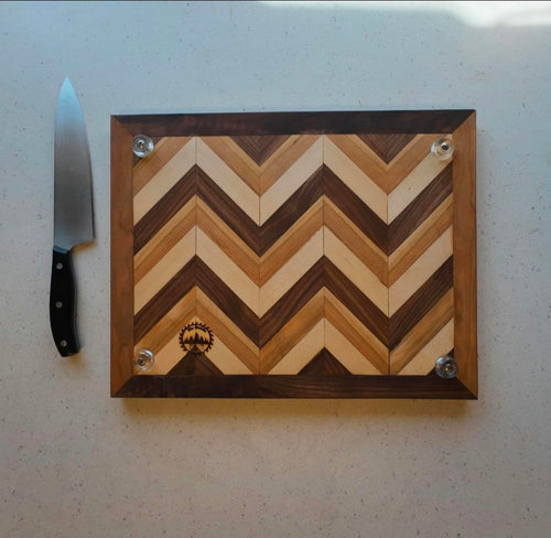 Mo Builds -- Framed Chevron